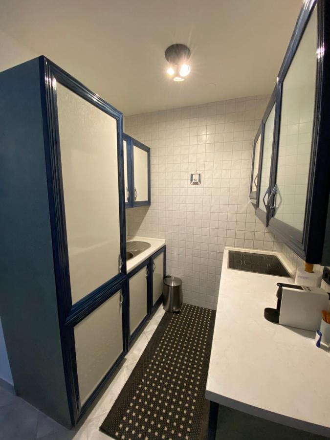 Apartman Njivice Eksteriør billede