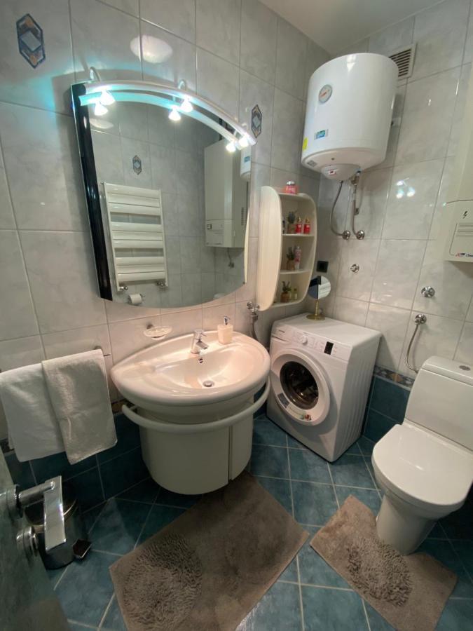 Apartman Njivice Eksteriør billede