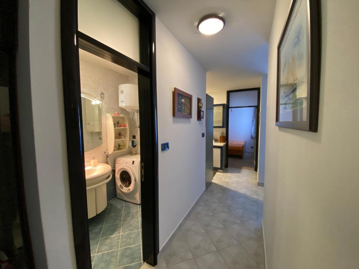 Apartman Njivice Eksteriør billede