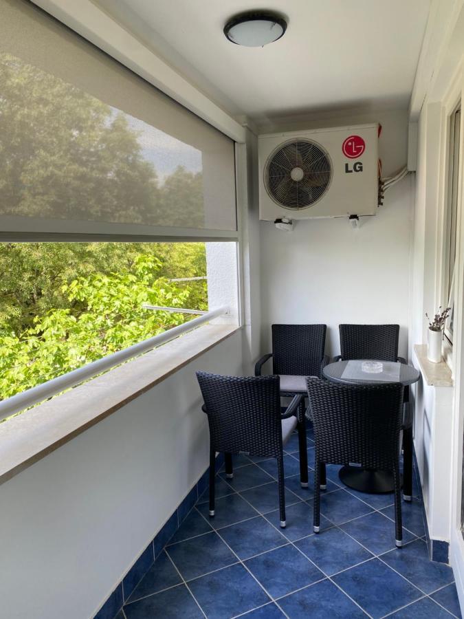Apartman Njivice Eksteriør billede